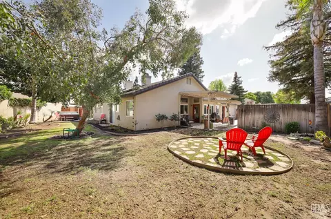 Exterior - 820 Timberleaf Dr, Bakersfield, CA 93312 photo 5 of 5