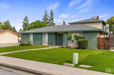 4800 Summer Tree Ln, Bakersfield, CA 93309