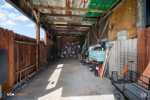 10708 Waco Ave, Lamont, CA 93241 photo 23