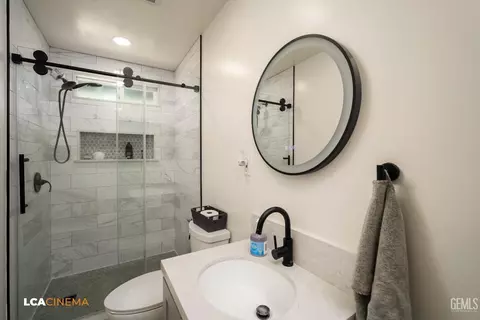 10708 Waco Ave, Lamont, CA 93241 photo 12