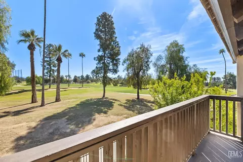 2323 Easthills Dr #60, Bakersfield, CA 93306 photo 32
