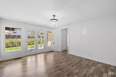 2323 Easthills Dr #60, Bakersfield, CA 93306 photo 26