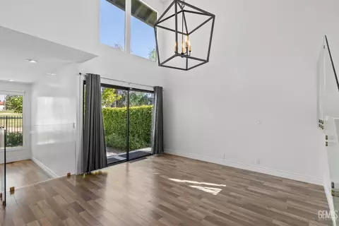 2323 Easthills Dr #60, Bakersfield, CA 93306 photo 6