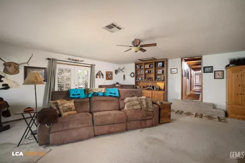 Living - 24100 Rand Ct, Tehachapi, CA 93561 photo 4 of 4
