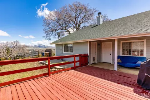 21319 Stage Dr, Tehachapi, CA 93561 photo 22