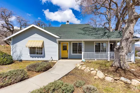 21319 Stage Dr, Tehachapi, CA 93561 photo 1