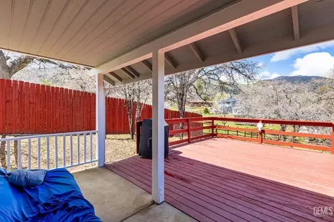 21319 Stage Dr, Tehachapi, CA 93561 photo 24