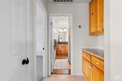 21319 Stage Dr, Tehachapi, CA 93561 photo 11