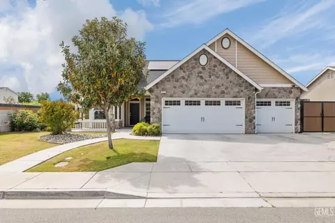 Exterior - 3813 Timber Shade Way, Shafter, CA 93263 photo 3 of 12