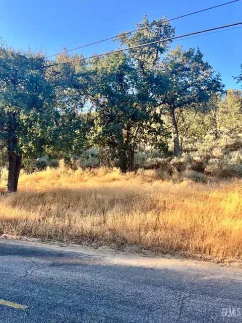 0 Alps Dr, Tehachapi, CA 93561 photo 2