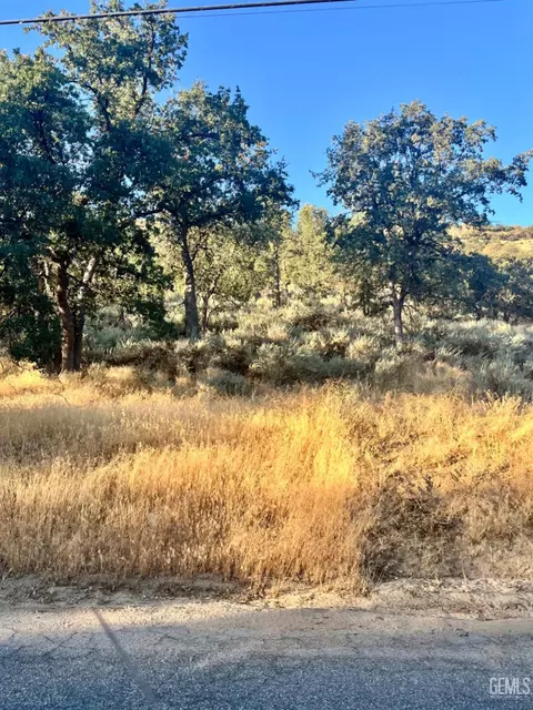 0 Alps Dr, Tehachapi, CA 93561