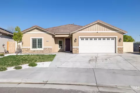 8018 Cuyama River St, Bakersfield, CA 93311