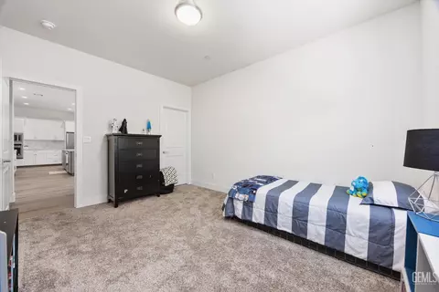 Bedroom - 506 Rosehaven Ln, Tehachapi, CA 93561 photo 8 of 8