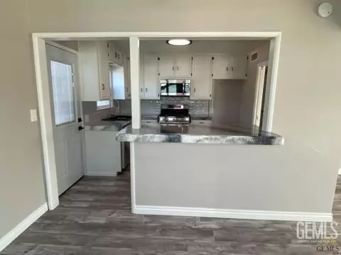 Other - 132 Franklin Ave, Taft, CA 93268 photo 3 of 7