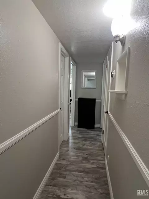Entry Way - 132 Franklin Ave, Taft, CA 93268 photo 2 of 2