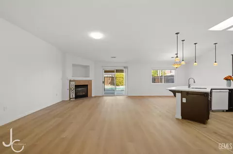 12804 Marradi Ave, Bakersfield, CA 93312