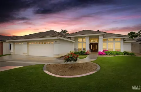 10915 Bellfounder Dr, Bakersfield, CA 93312