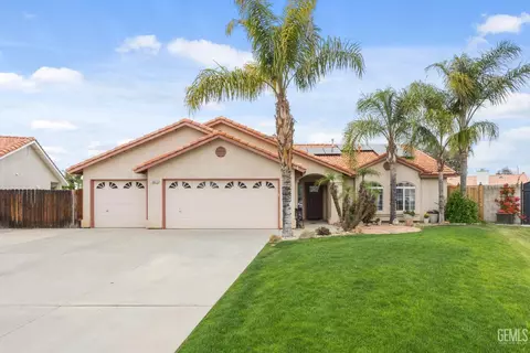 4615 Polo Jump Ct, Bakersfield, CA 93312