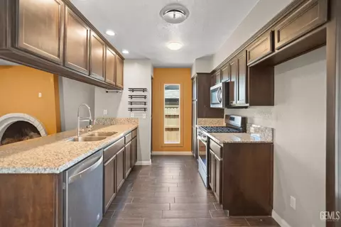 602 Keene Ln, Taft, CA 93268 photo 8