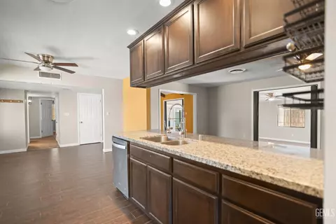 602 Keene Ln, Taft, CA 93268 photo 12
