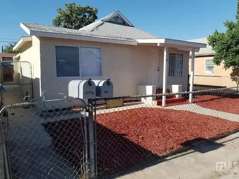 404 Decatur St, Bakersfield, CA 93308