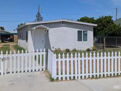 612 E 10th St, Bakersfield, CA 93307 photo 1