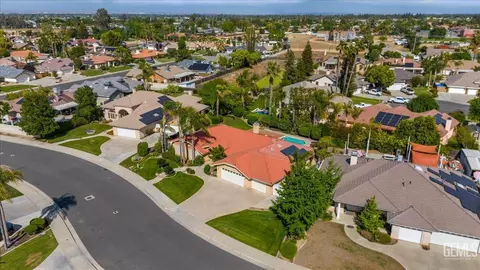 1512 Leaf Crest Ln, Bakersfield, CA 93314 photo 32