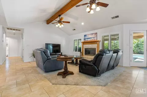 1512 Leaf Crest Ln, Bakersfield, CA 93314 photo 15