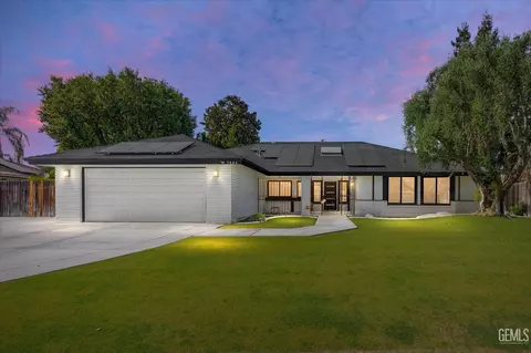 9004 Summer Creek Rd, Bakersfield, CA 93311