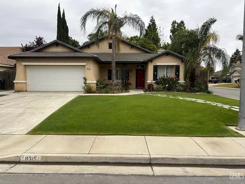 8315 Seven Hills Dr, Bakersfield, CA 93312