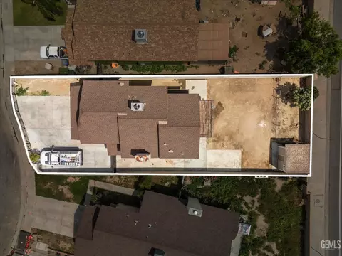View/Area - 1209 Eubanks Ave, Bakersfield, CA 93307 photo 3 of 5