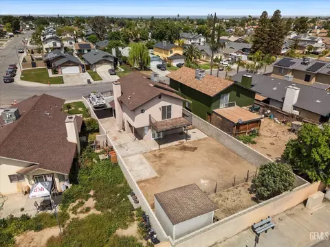 View/Area - 1209 Eubanks Ave, Bakersfield, CA 93307 photo 5 of 5