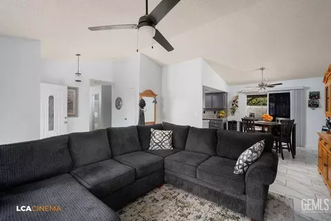 Other - 1907 5th Pl, Delano, CA 93215 photo 2 of 12