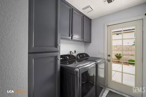 Other - 1907 5th Pl, Delano, CA 93215 photo 7 of 12