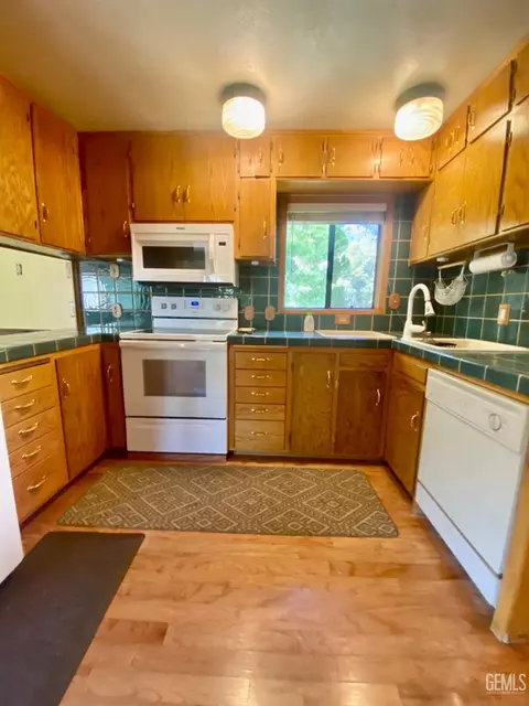 45842 Park Dr, Posey, CA 93260 photo 7