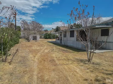 5700 Hooper Rd, Weldon, CA 93283 photo 9