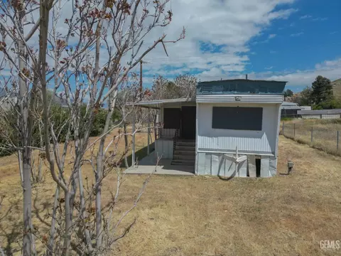 5700 Hooper Rd, Weldon, CA 93283 photo 7