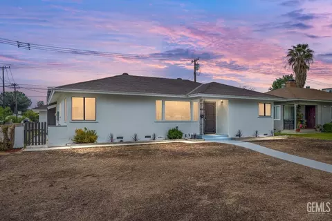 2701 Barnett St, Bakersfield, CA 93308