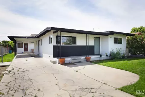 611 6th St, Bakersfield, CA 93304