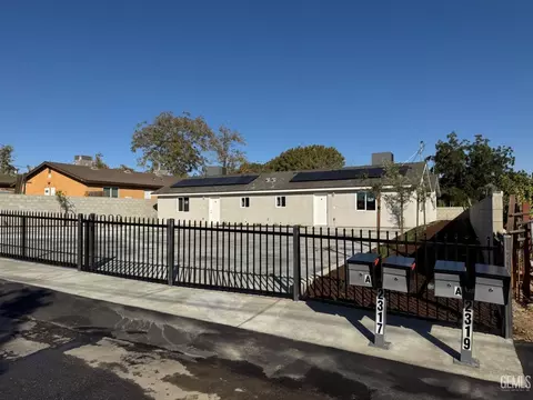 2317 Wilshire Aly, Bakersfield, CA 93305