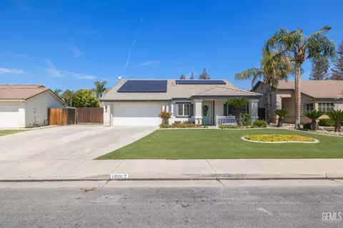 10012 Polo Saddle Dr, Bakersfield, CA 93312