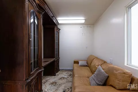 24051 Jacaranda Dr, Tehachapi, CA 93561 photo 52