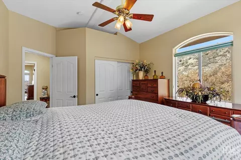 24051 Jacaranda Dr, Tehachapi, CA 93561 photo 28