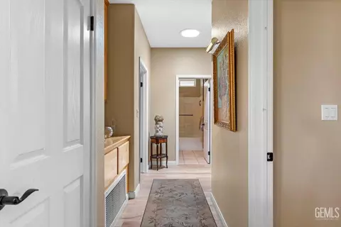 24051 Jacaranda Dr, Tehachapi, CA 93561 photo 24