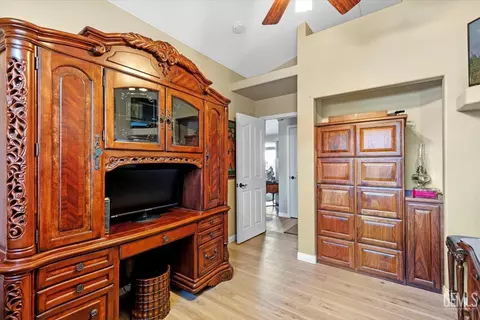24051 Jacaranda Dr, Tehachapi, CA 93561 photo 26