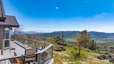 24051 Jacaranda Dr, Tehachapi, CA 93561 photo 62