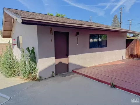 297 Pine St, Shafter, CA 93263 photo 26
