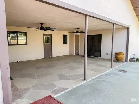 297 Pine St, Shafter, CA 93263 photo 25