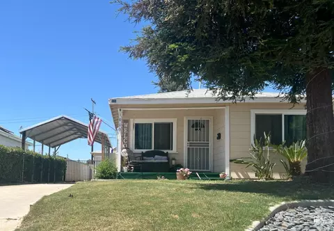 1803 Carrere St, Bakersfield, CA 93308