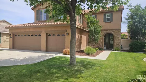 12625 Fallstaff Ln, Bakersfield, CA 93312